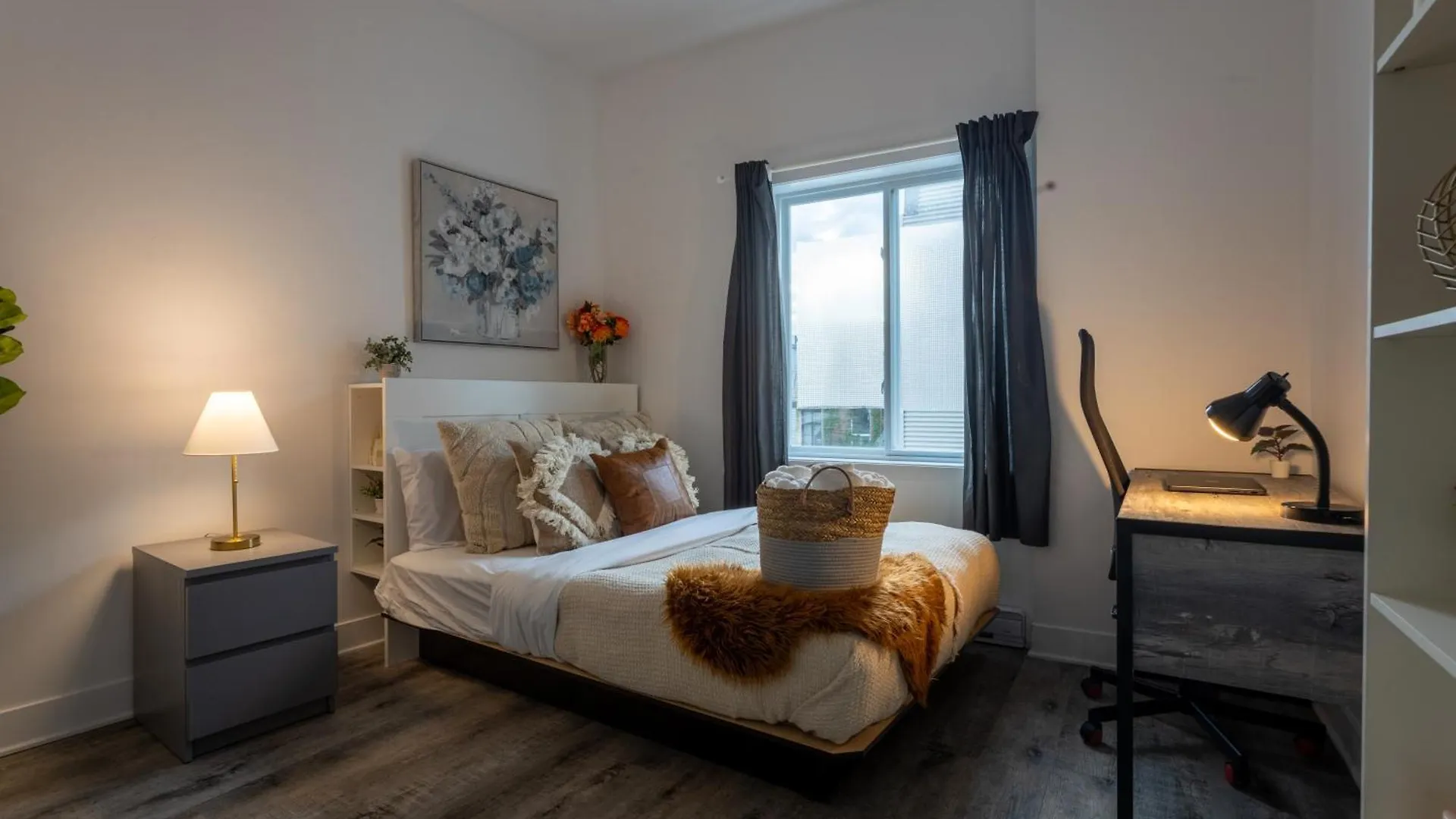 Chic And Spacious 3 Bedrooms In Griffintown Montréal